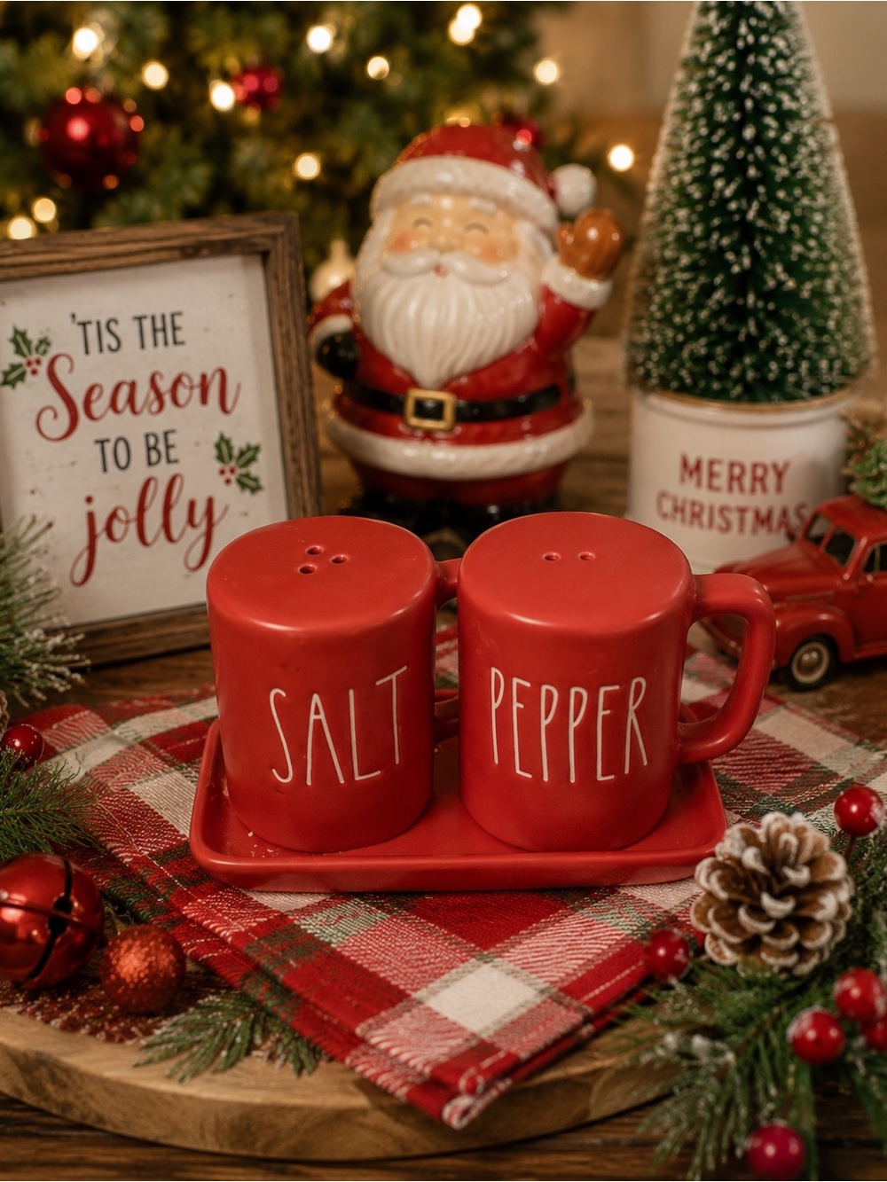 ✨ RARE HTF Rae Dunn Red Mug-Style Salt & Pepper Shaker Set with Tray ✨